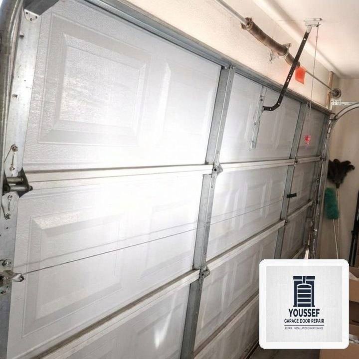 What to Do When Your Garage Door Jumps Off Track in Lincolnwood, IL